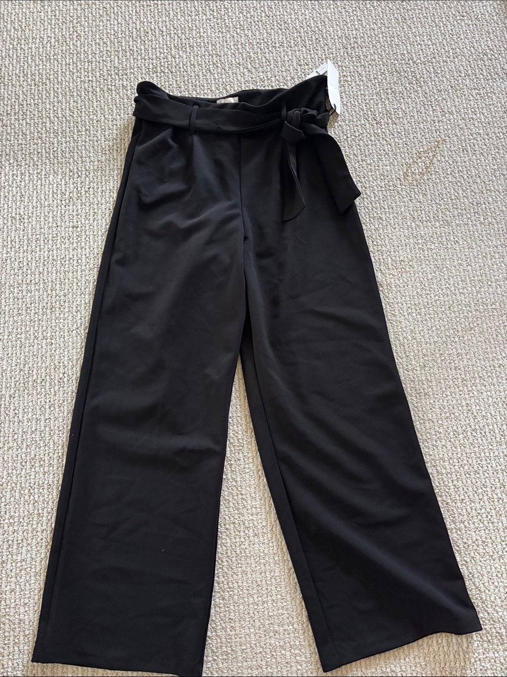 Leith Black Wide-Leg Paperbag Waist Pants with Self Tie